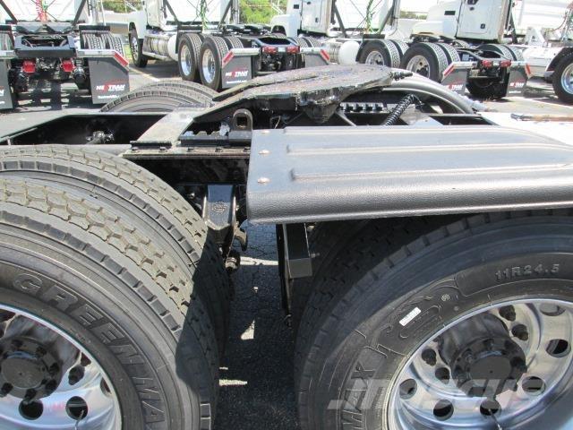Mack PI64T Dragbilar