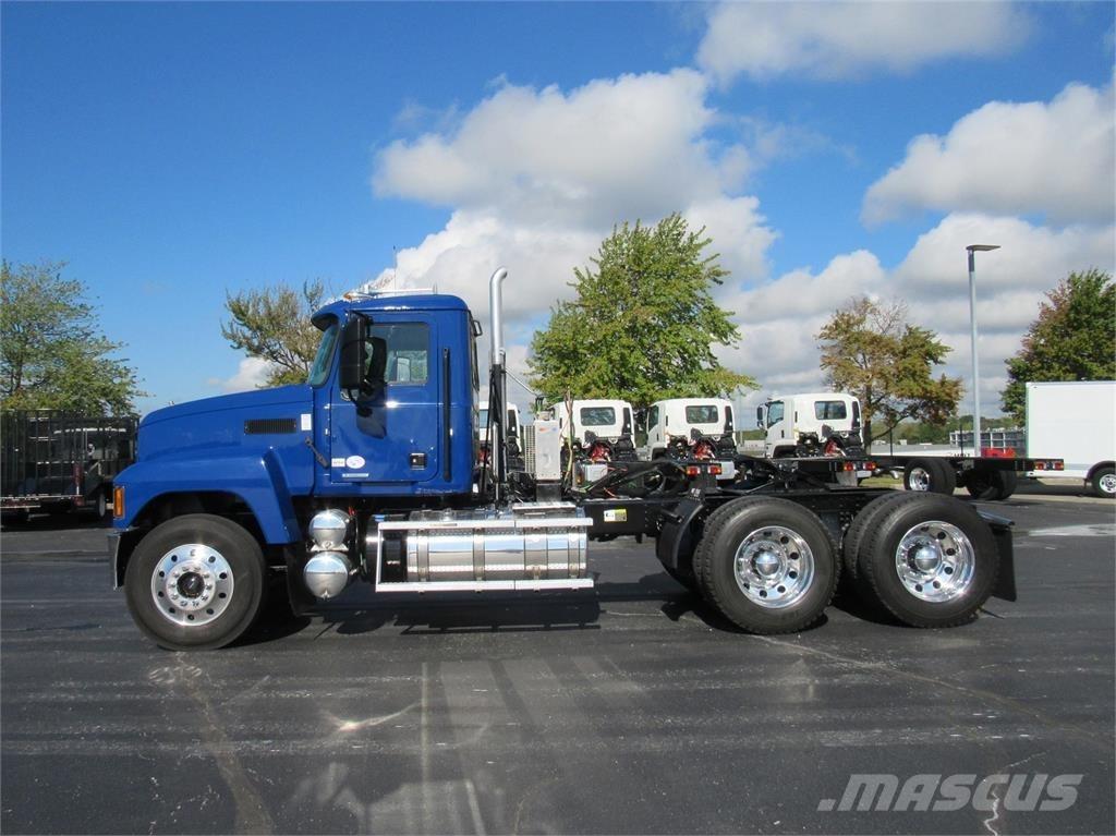 Mack PI64T Dragbilar