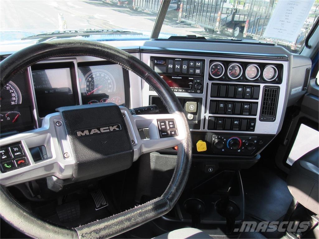 Mack PI64T Dragbilar