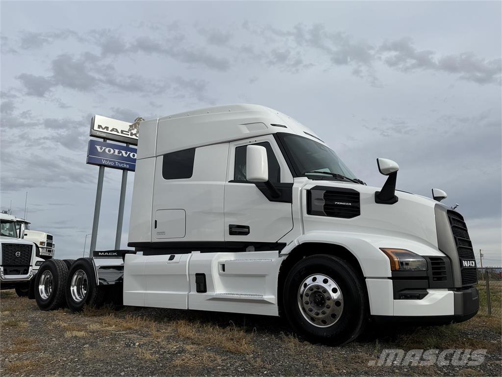 Mack PR64T Dragbilar