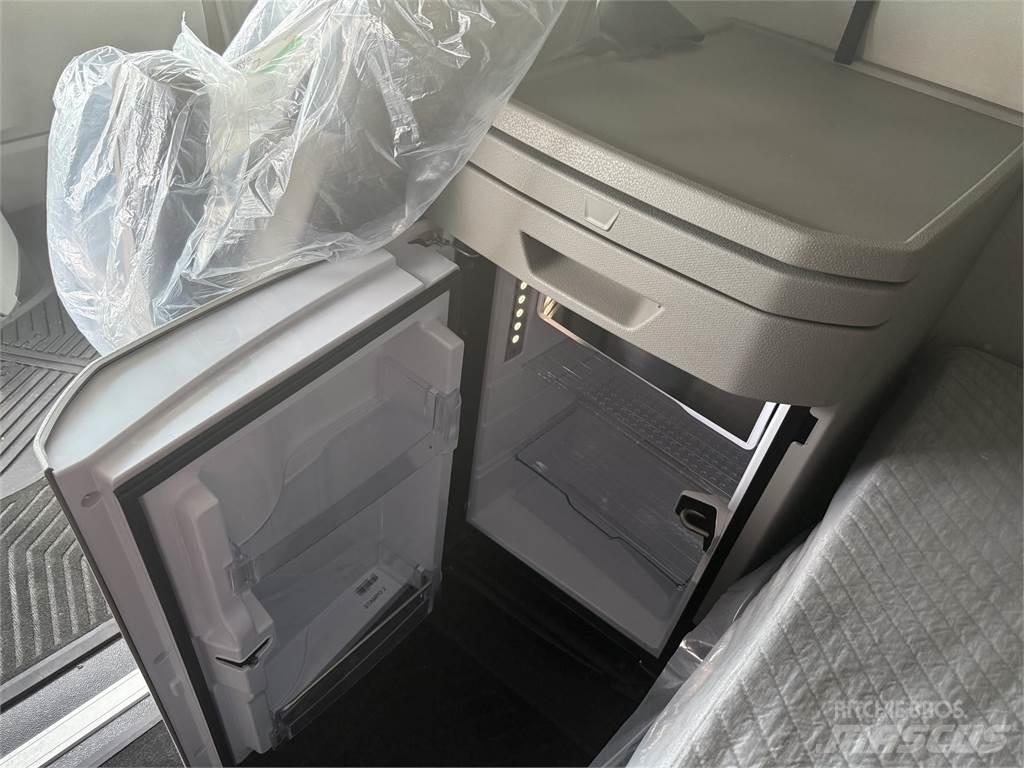 Volvo NEW VNL860 Dragbilar
