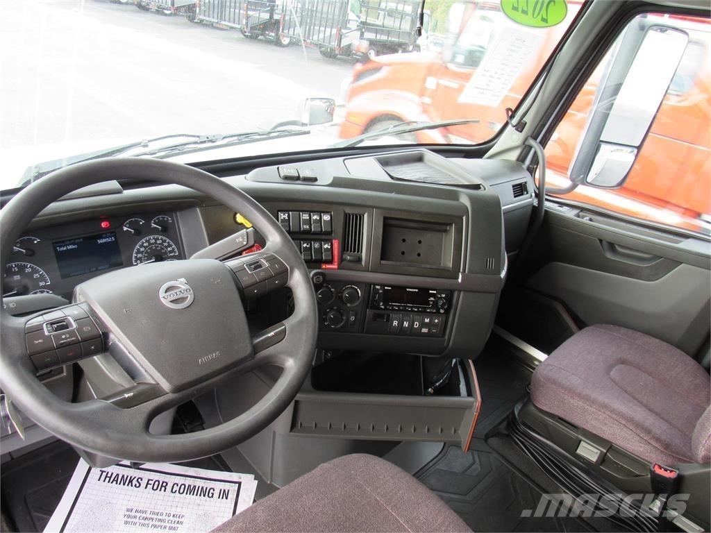 Volvo VNL 860 Dragbilar