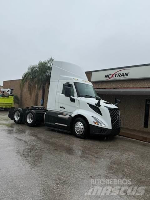 Volvo VNL64T300 Dragbilar