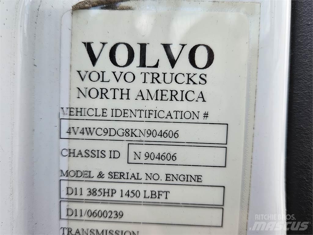 Volvo VNL64T300 Dragbilar