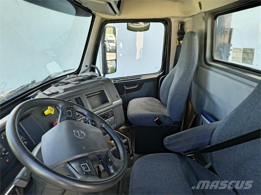 Volvo VNL64T300 Dragbilar