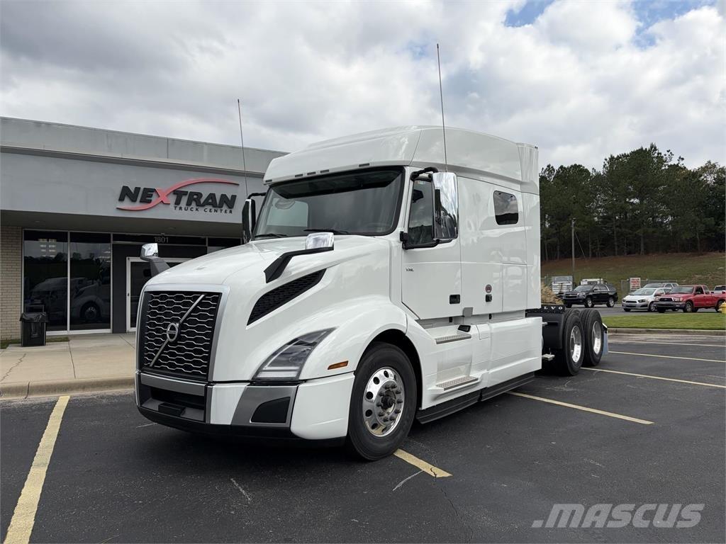 Volvo VNL64T740 Dragbilar