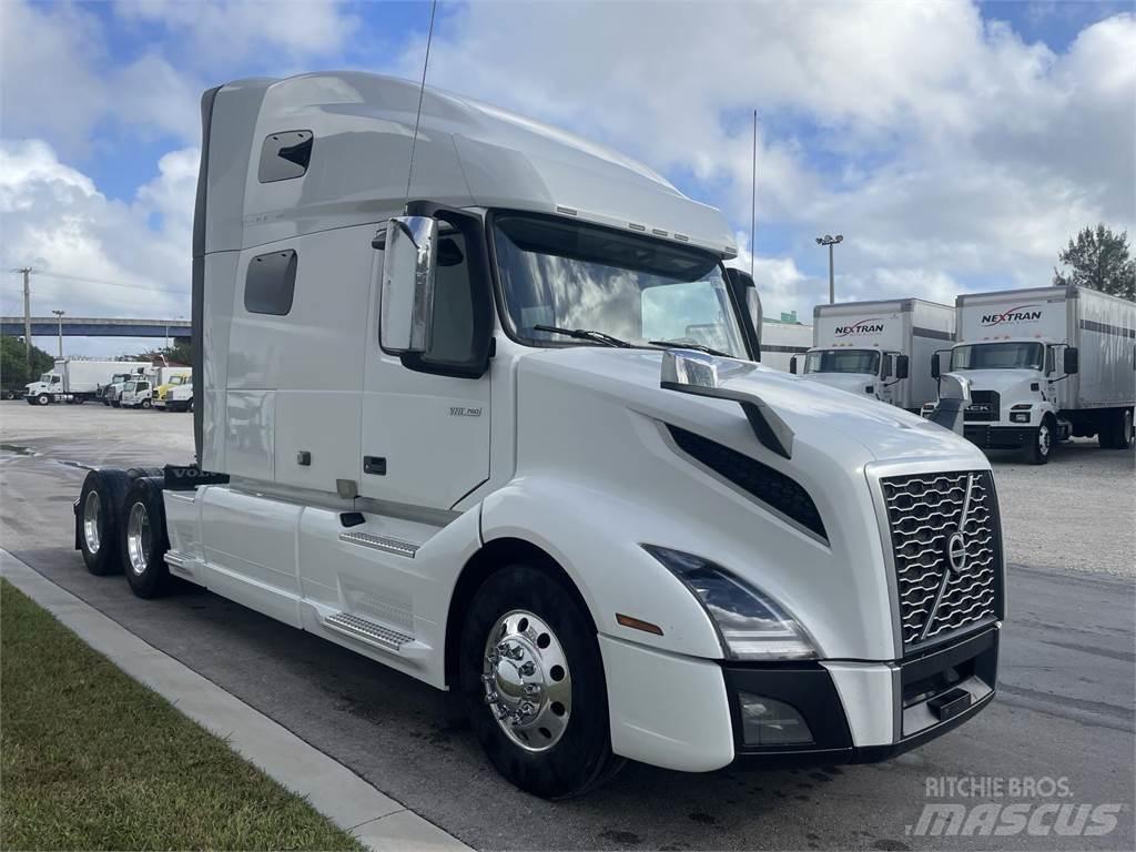 Volvo VNL64T760 Dragbilar