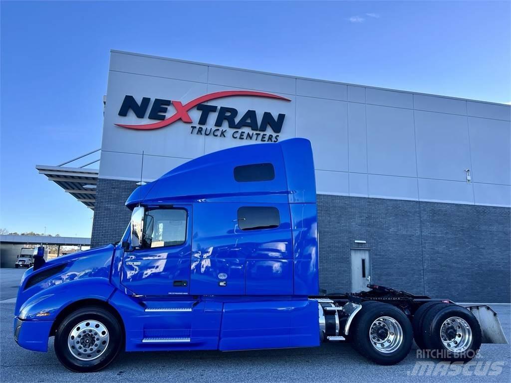 Volvo VNL64T760 Dragbilar