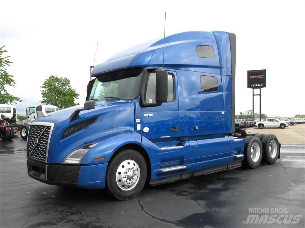 Volvo VNL64T760 Dragbilar