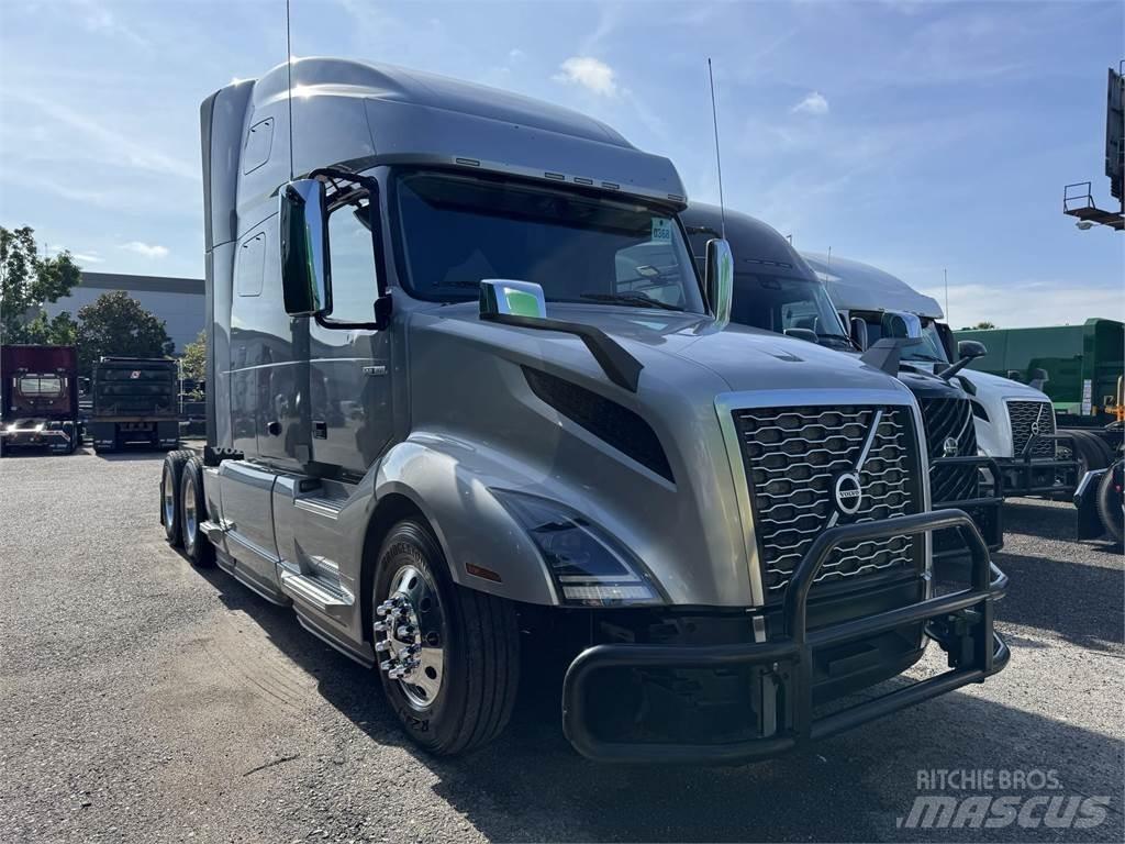 Volvo VNL64T760 Dragbilar