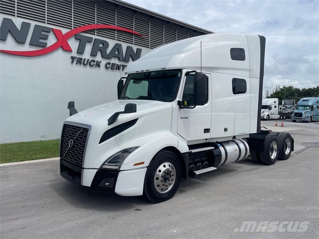 Volvo VNL64T760 Dragbilar