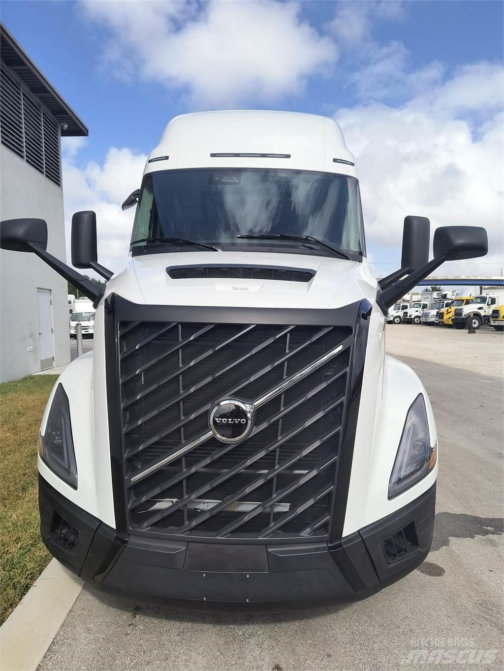 Volvo VNL64T860 Dragbilar