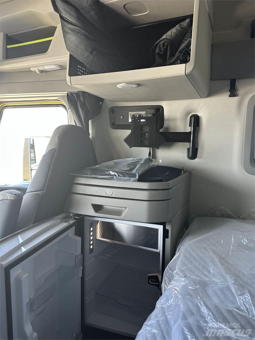 Volvo VNL64T860 Dragbilar