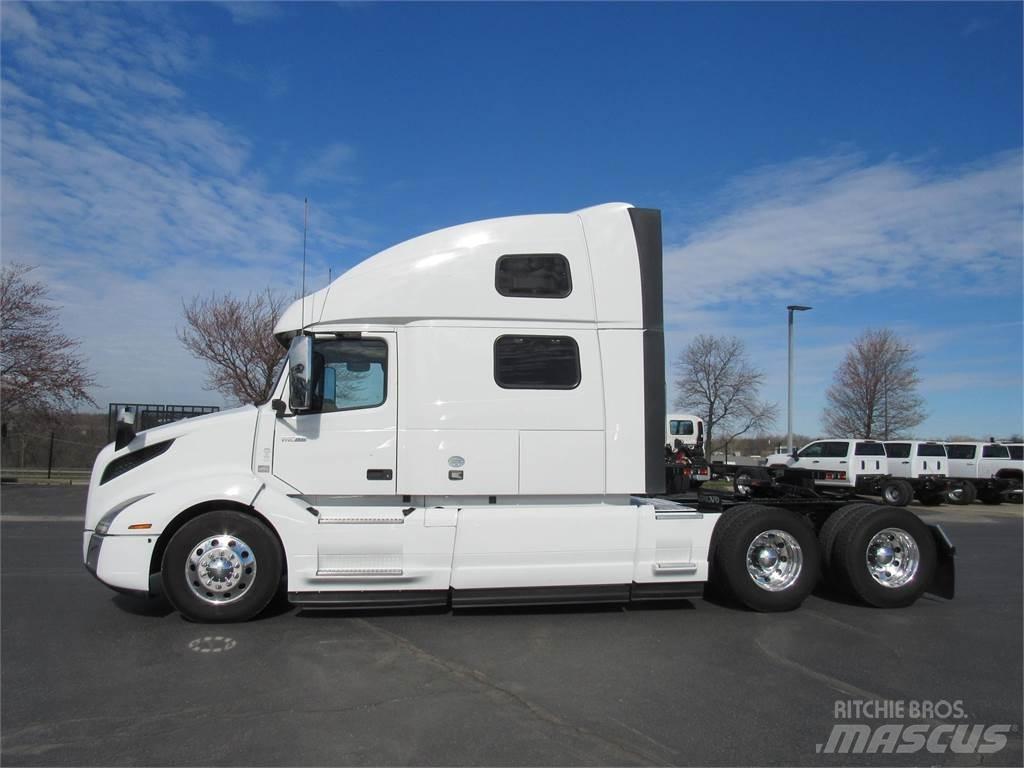 Volvo VNL64T860 Dragbilar