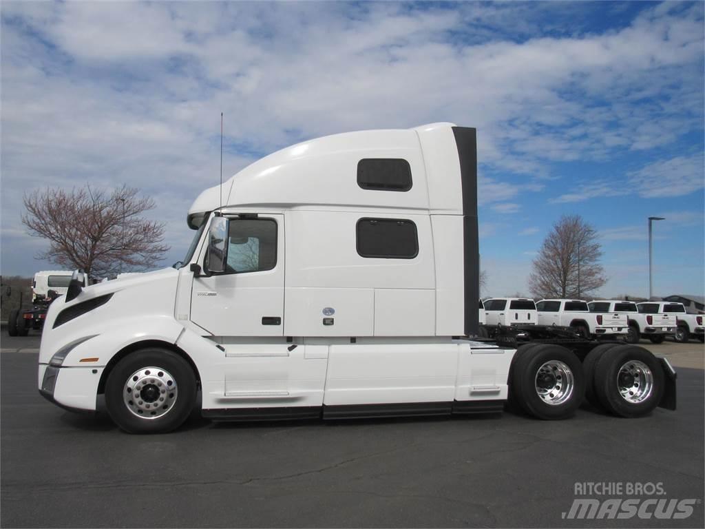 Volvo VNL64T860 Dragbilar