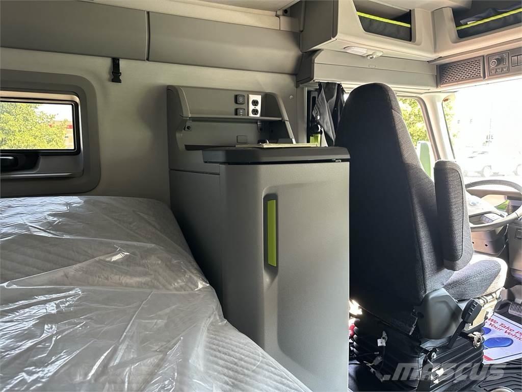 Volvo VNL64T860 Dragbilar