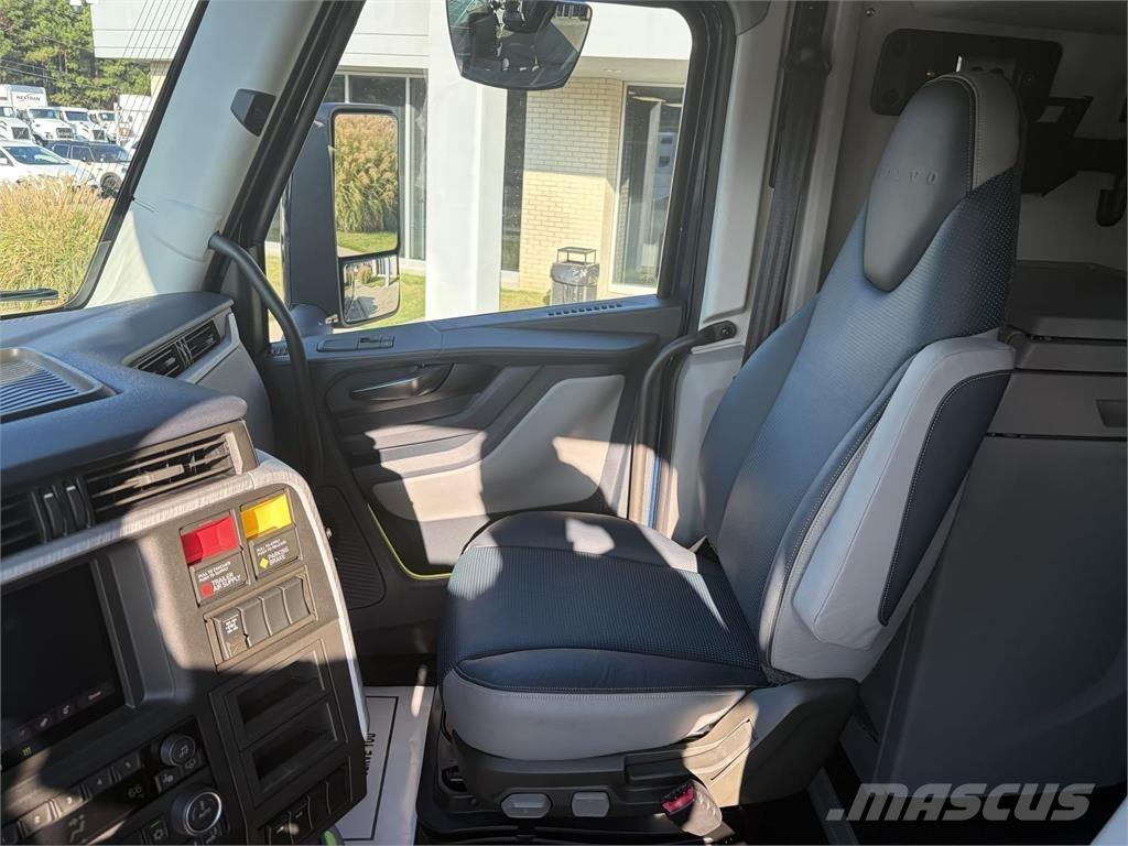 Volvo VNL64T860 Dragbilar
