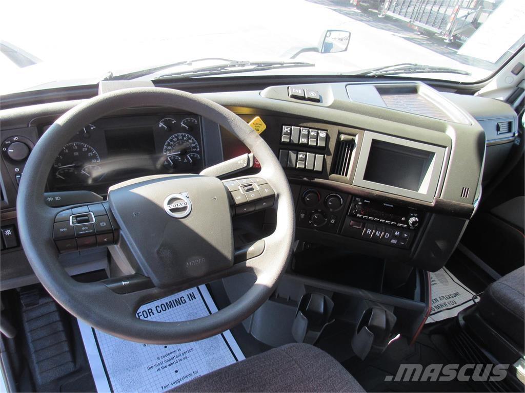 Volvo VNL64T860 Dragbilar