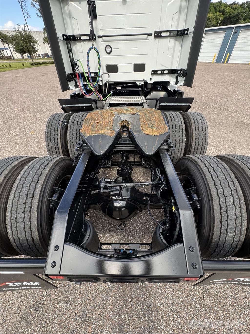 Volvo VNL64T860 Dragbilar