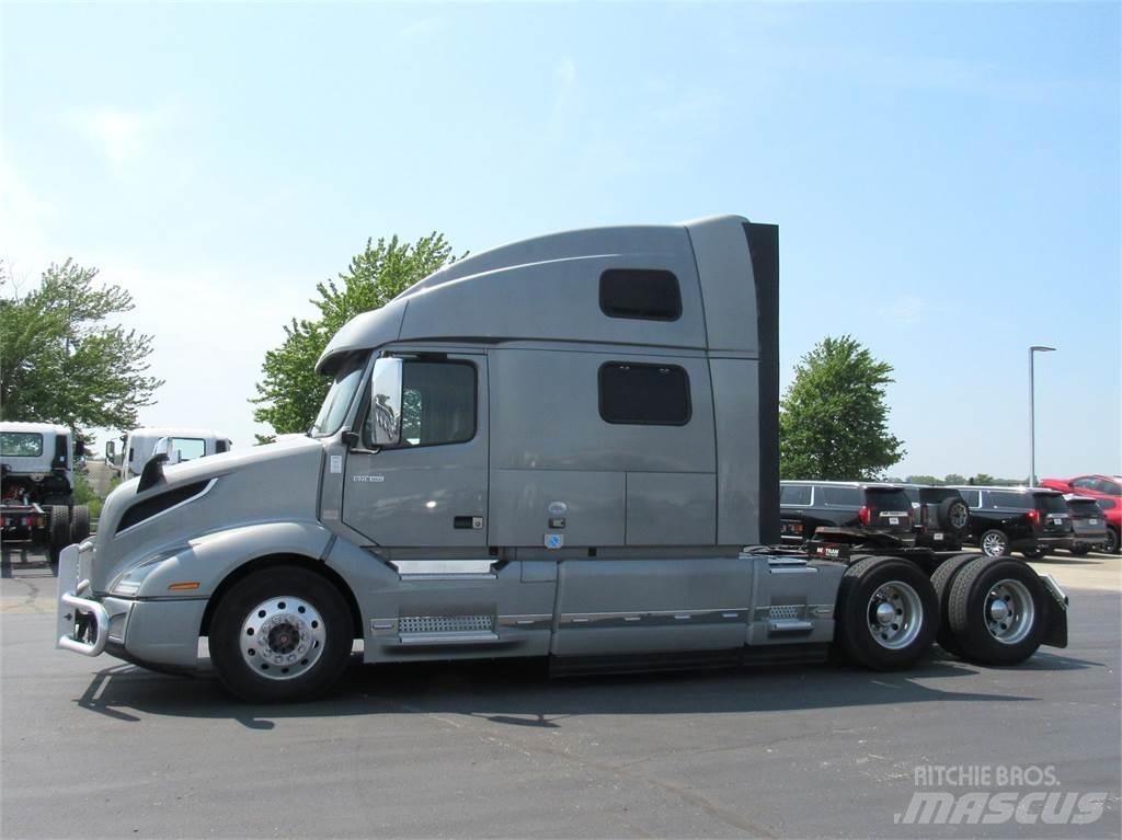 Volvo VNL860 Dragbilar