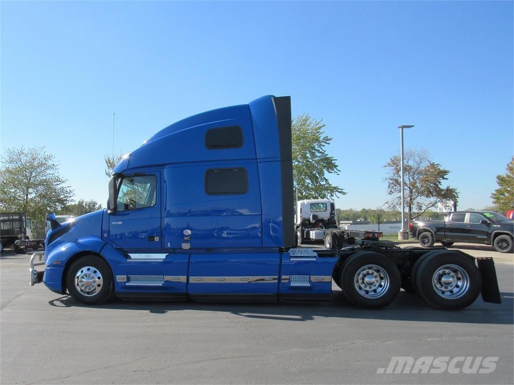 Volvo VNL860 Dragbilar