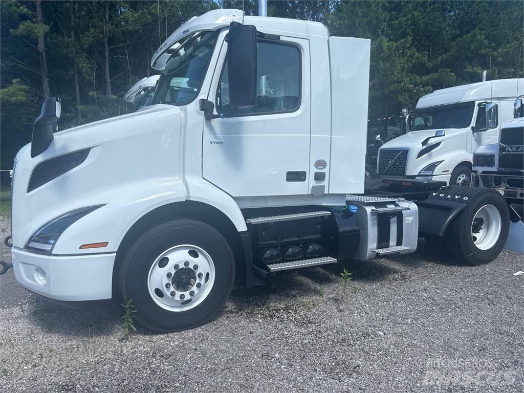 Volvo VNR42T300 Dragbilar