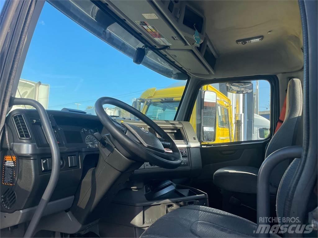 Volvo VNR64T Dragbilar