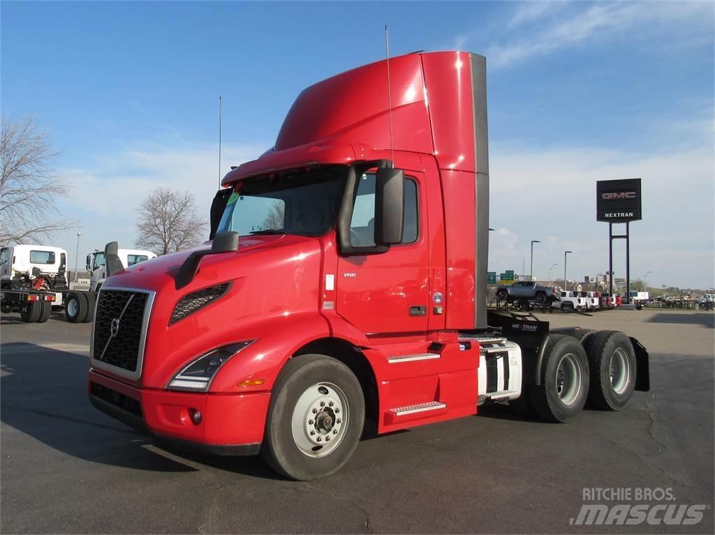 Volvo VNR64T300 Dragbilar