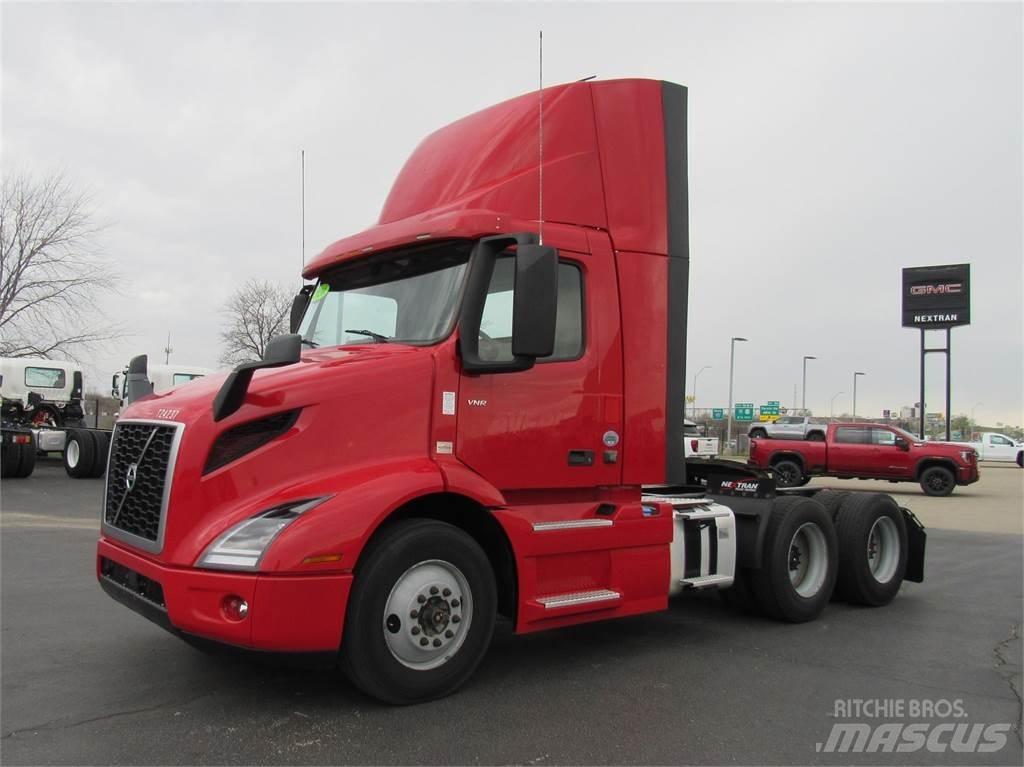 Volvo VNR64T300 Dragbilar