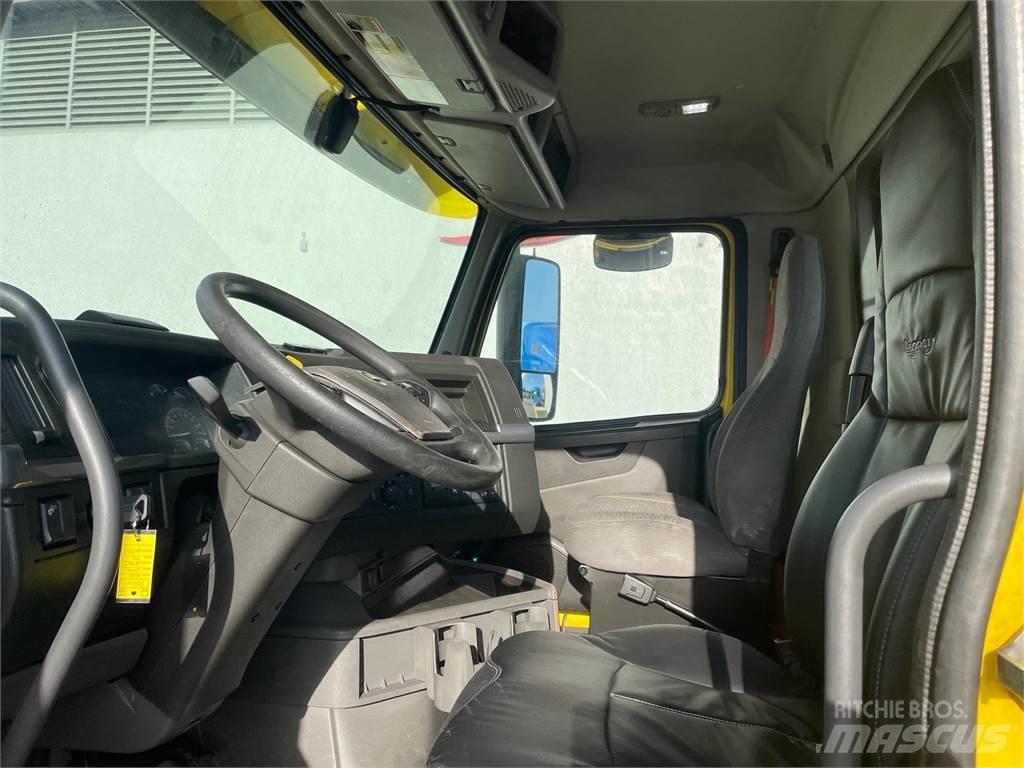 Volvo VNR64T300 Dragbilar