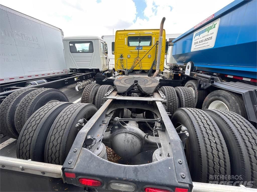 Volvo VNR64T300 Dragbilar