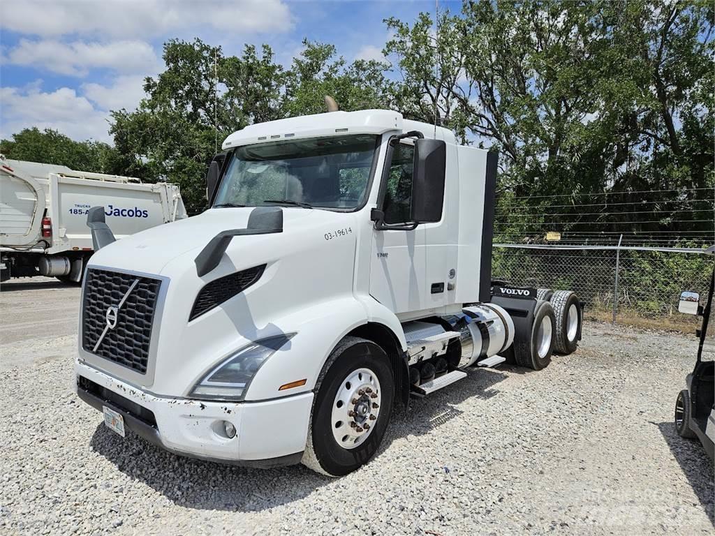 Volvo VNR64T300 Dragbilar