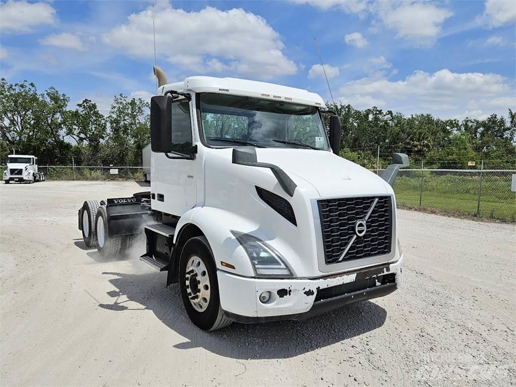 Volvo VNR64T300 Dragbilar