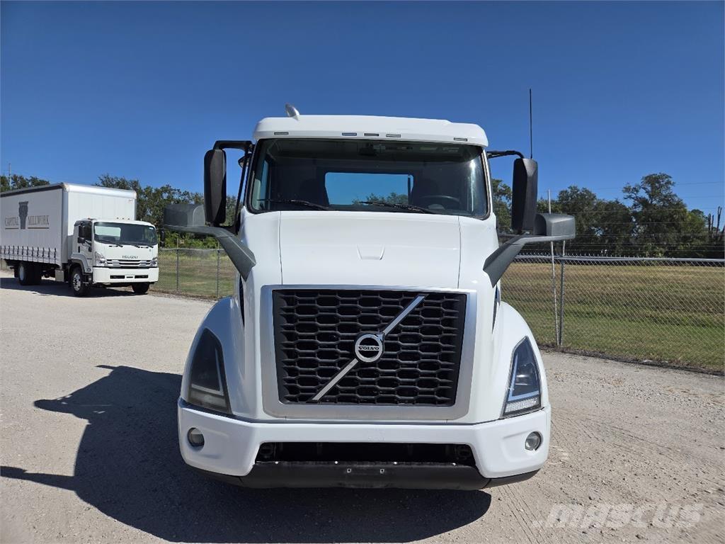 Volvo VNR64T300 Dragbilar