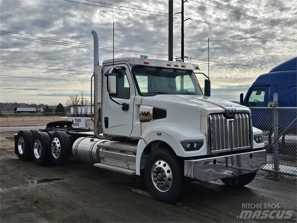 Western Star 49X Chassier