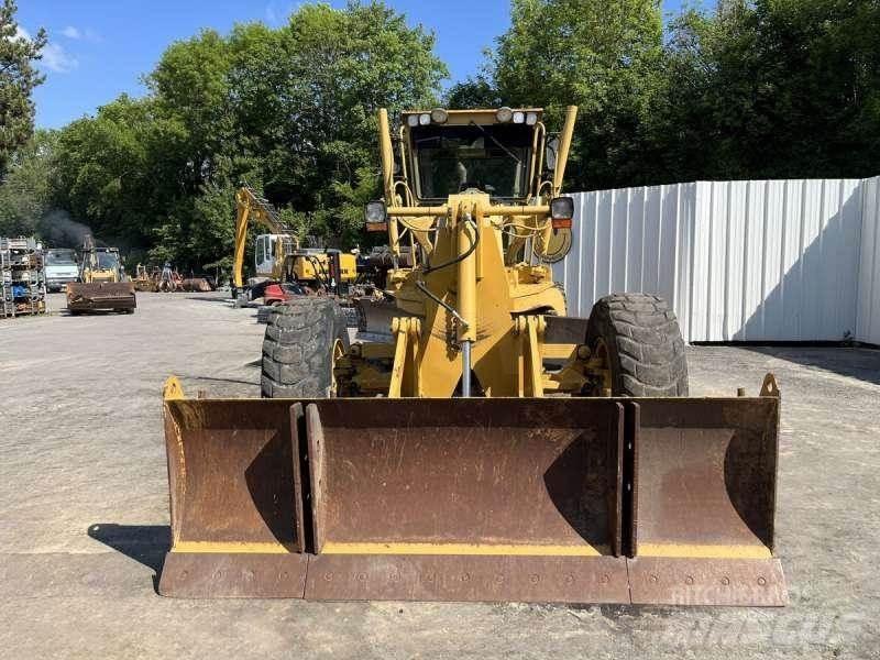 CAT 12H-ES Väghyvlar