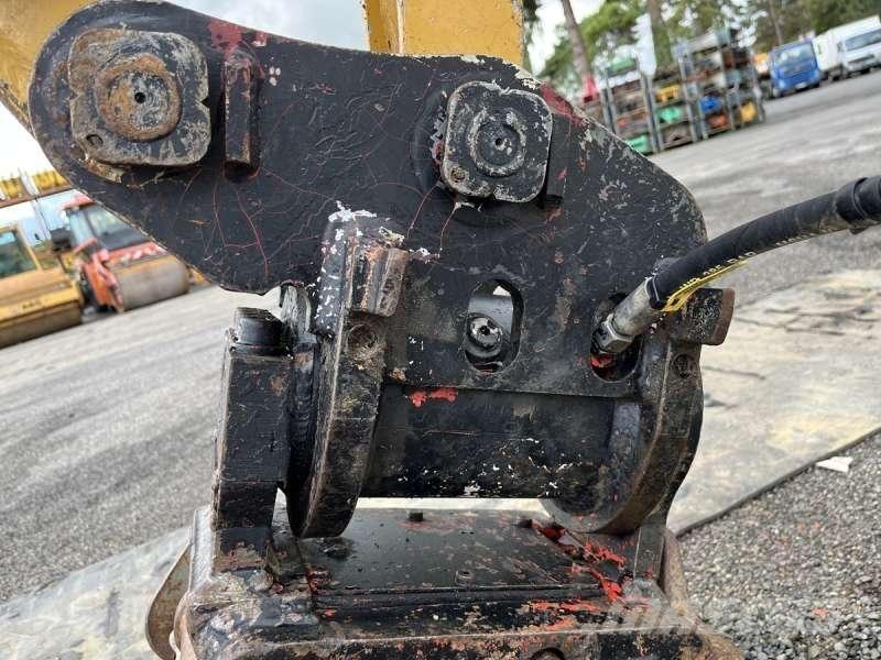 CAT 302.7DCR Minigrävare < 7t