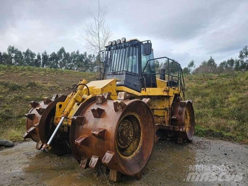 CAT 826GII Jordkompaktorer