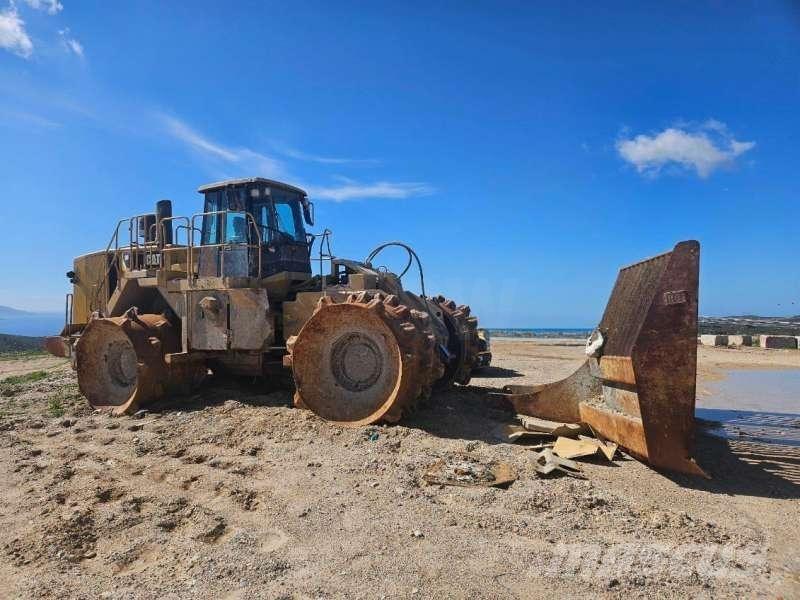 CAT 836H Jordkompaktorer