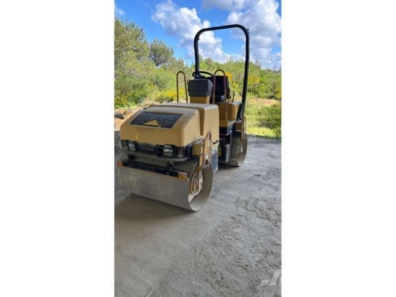 CAT CB-224E Jordkompaktorer