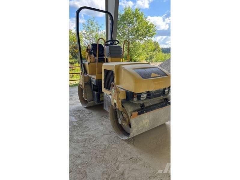 CAT CB-224E Jordkompaktorer