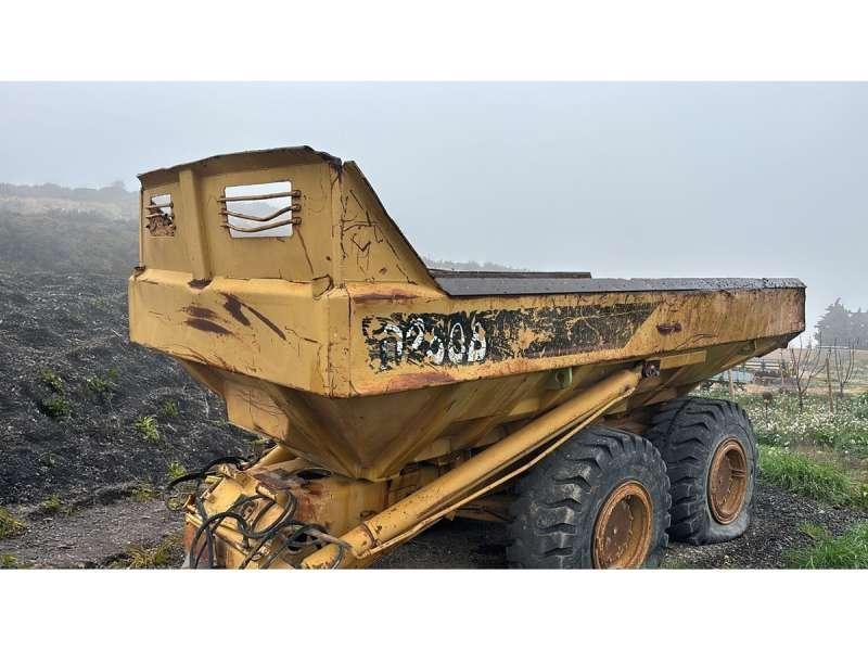 CAT D250B Tippsläp