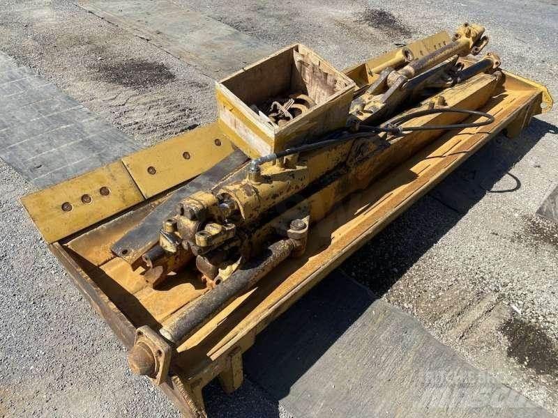 CAT D3B Bandschaktare