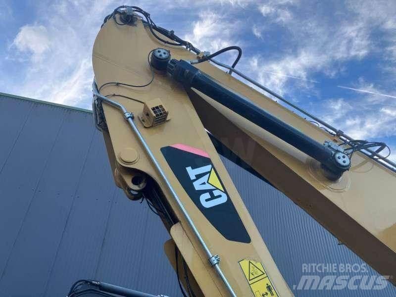 CAT MH3022 Avfalls / industri hantering