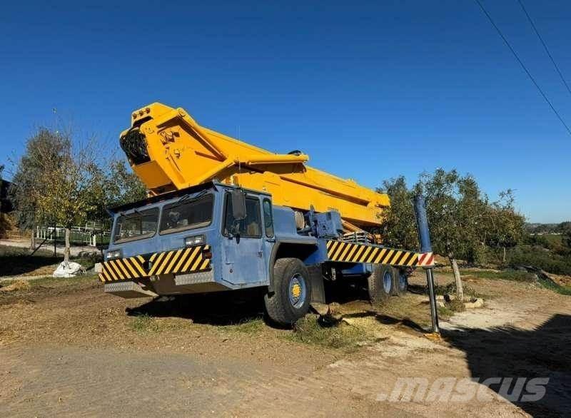Condor 125/S Allterrängkranar