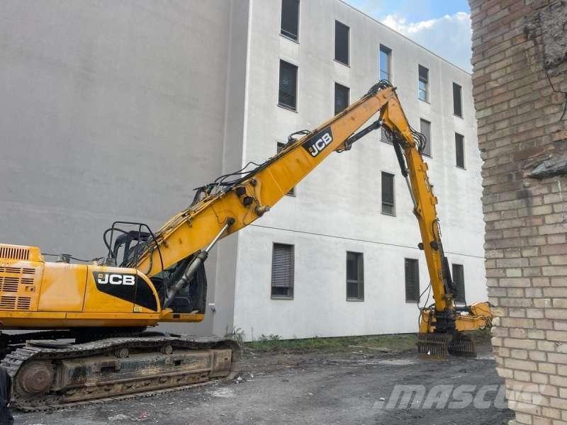 JCB JS360 Rivningsgrävare