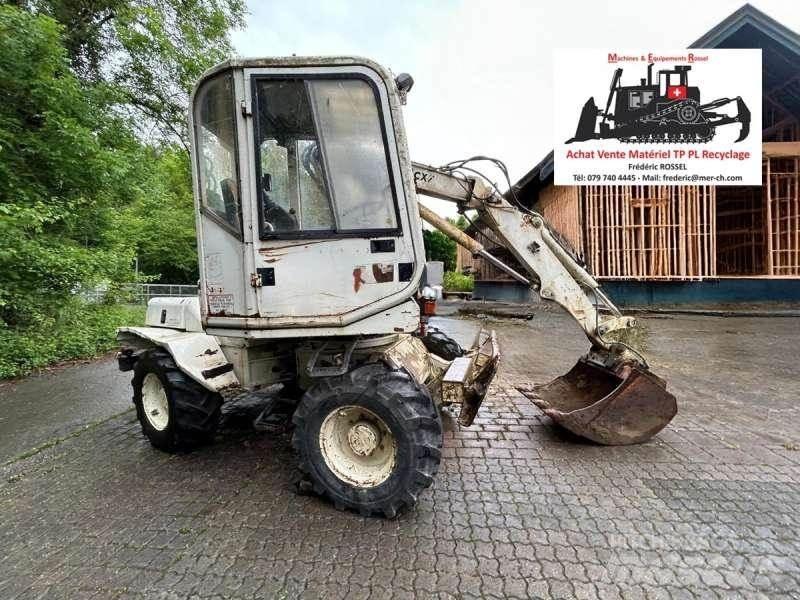 Mecalac 8CXI Hjulgrävare