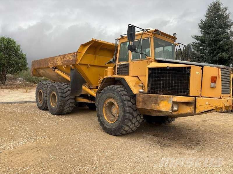 Volvo A30C Midjestyrd dumper