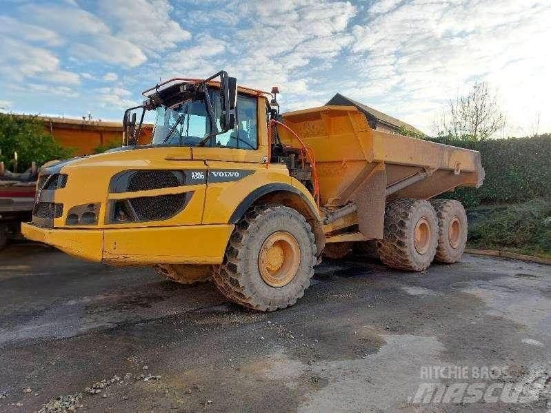 Volvo A30G Midjestyrd dumper
