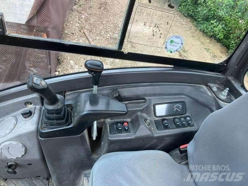 Volvo ECR25D Minigrävare < 7t
